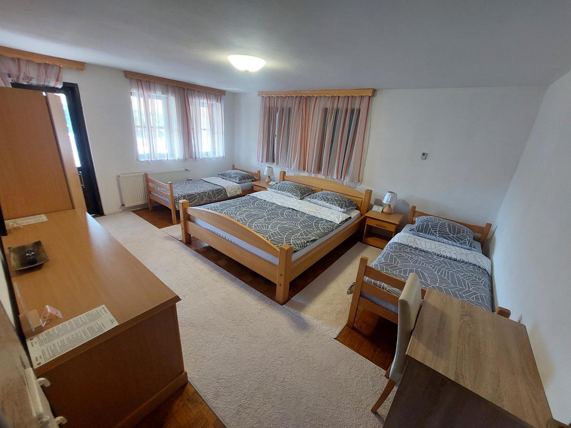 Panorama Travnik Aparthotel Room photo
